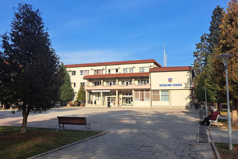 Jednokratnu novčanu pomoć ostvarilo 235 prvačića iz Novog Travnika